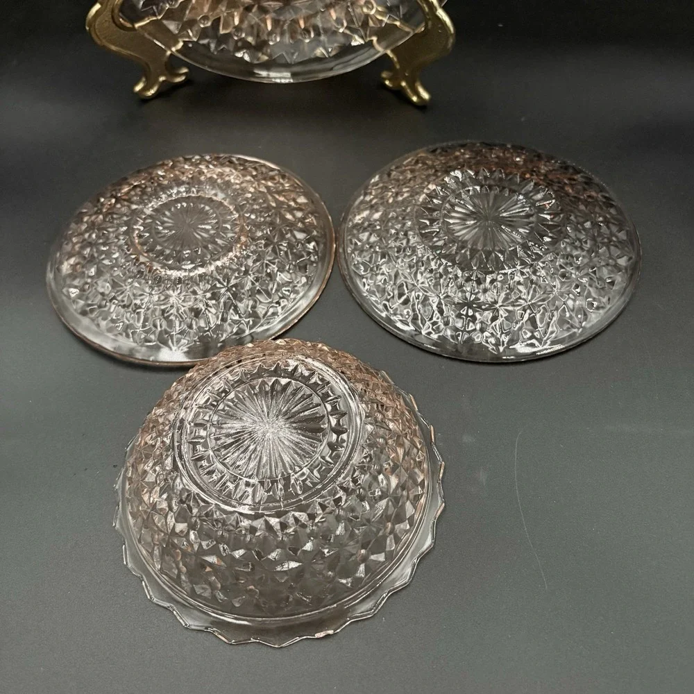 Jeannette Depression Glass‎ Pink  Button & Bows 4 Piece Set Plate Soup Salad 9